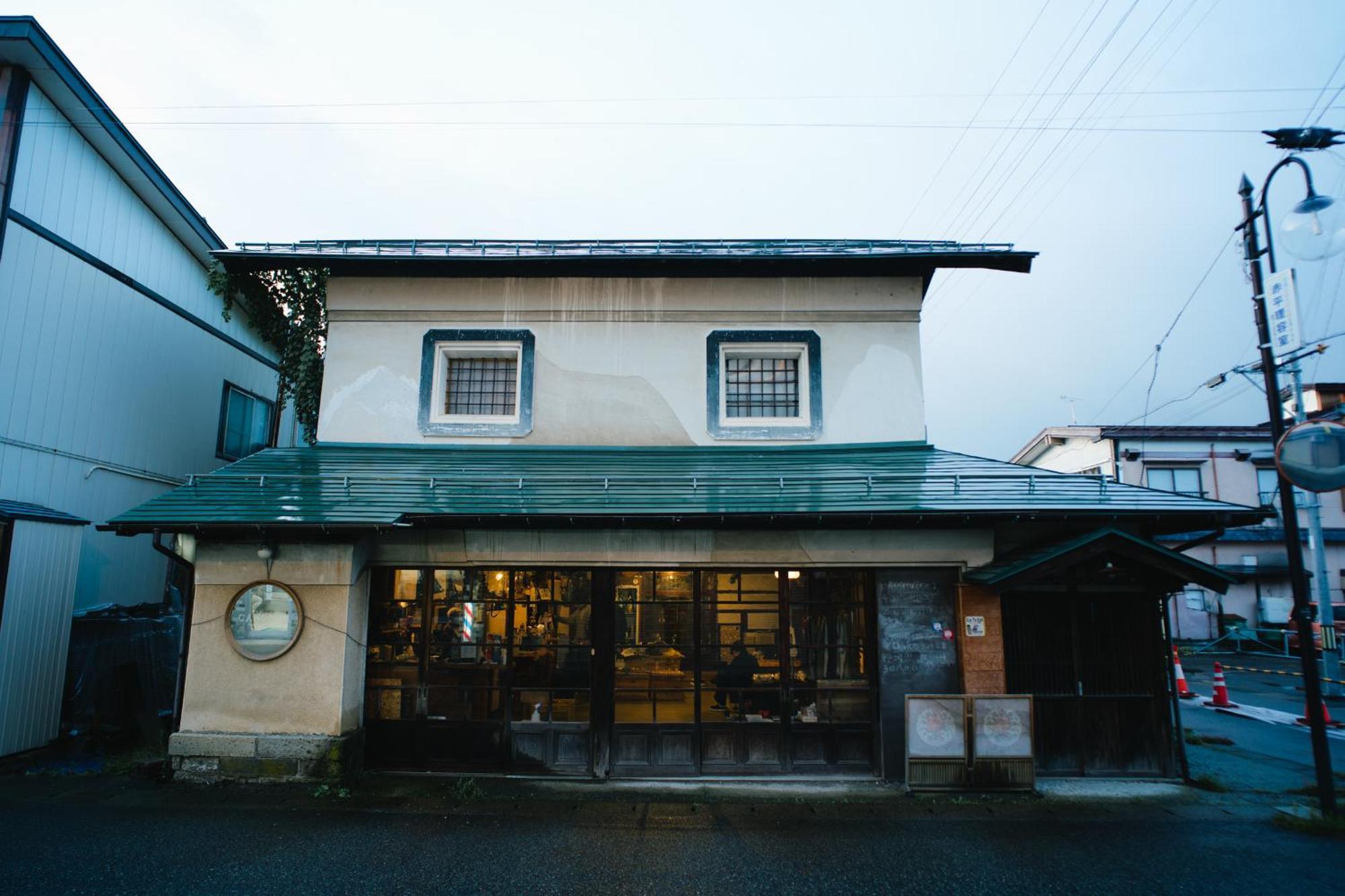 Hostel&Bar Camosiba Yokote Exterior photo
